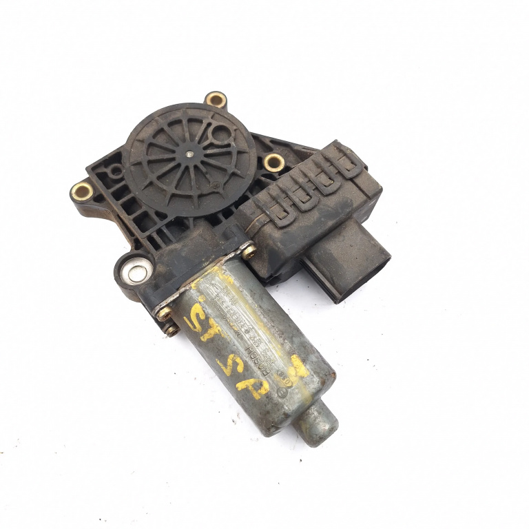 Motoras Macara Stanga,spate Ford MONDEO Mk 3 2000 - 2007 0130821773,  