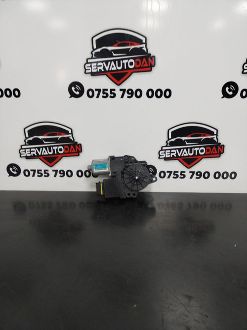 Motoras macara stanga spate Hyundai Santa Fe 3 (2012->) 2.2 Motorina 2018, 83450-2W010