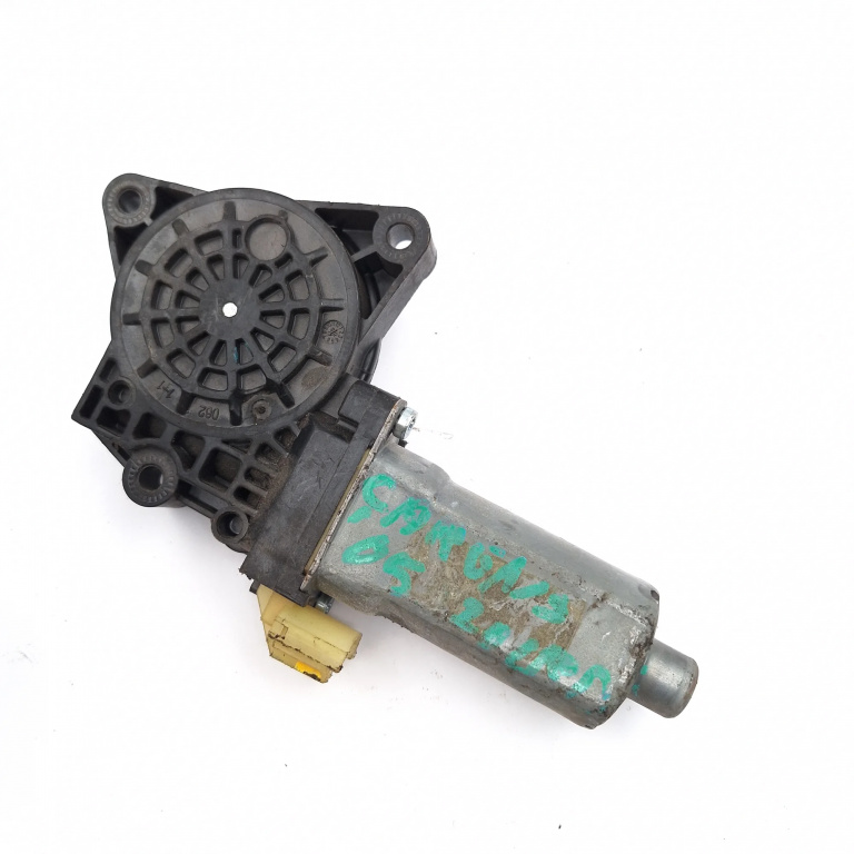 Motoras Macara Stanga,spate Kia CARENS 2 (FJ) 2002 - 2006