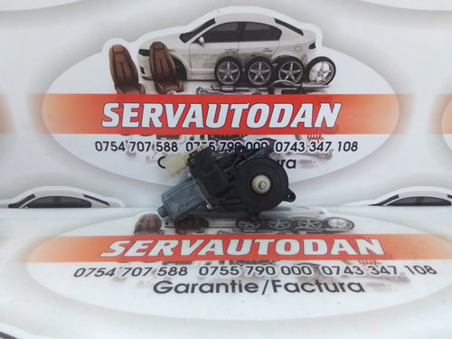 Motoras macara stanga spate Land Rover Range Rover 3 (2002->) 3.0 Motorina 2019, E840368001 / 840368...
