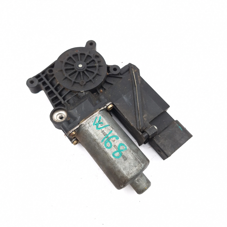 Motoras Macara Stanga Spate Mercedes-Benz A-Class (W168) 1997-2004 0130821699, 101155300, 05073101, 230200, 101300, 114898Xxx Bosch, Brose