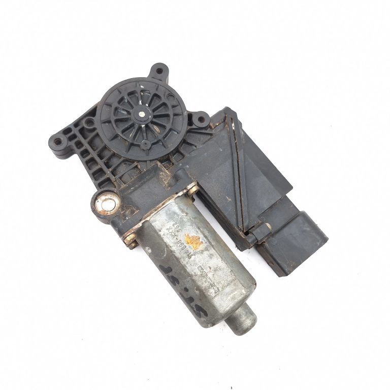 Motoras Macara Stanga,spate Mercedes-Benz E-CLASS (W210) 1995 - 2003 0130821699, 114900100, 05073100, 100100, 114898XXX