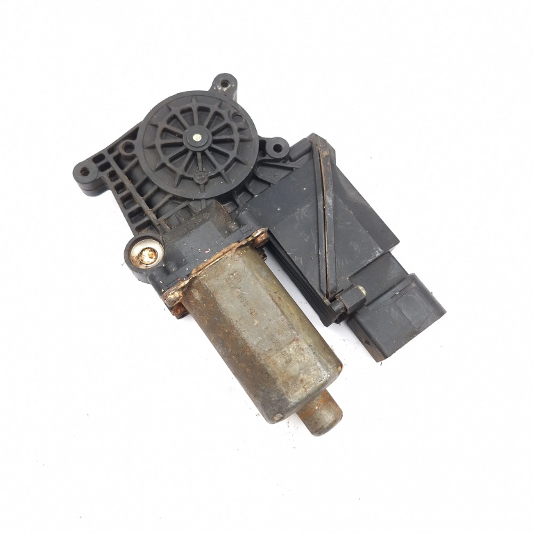 Motoras Macara Stanga,spate Mercedes-Benz E-CLASS (W210) 1995 - 2003 0130821699, 0 130 821 699, 114898XXX