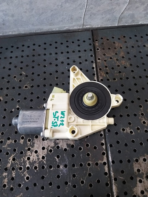 Motoras macara stanga spate mercedes e class w212 0130822505 a2048200542