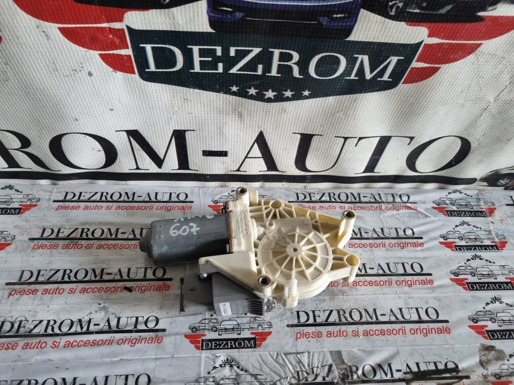 Motoras macara stanga spate Peugeot 607