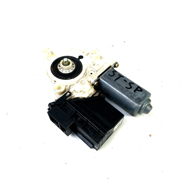 Motoras Macara Stanga,spate Seat CORDOBA (6L) 2002 - 2009 Motorina 101389102, 7746002302, 104387101, 05074180, 6Q0959811A, 990128100, A90126100, 0536006002
