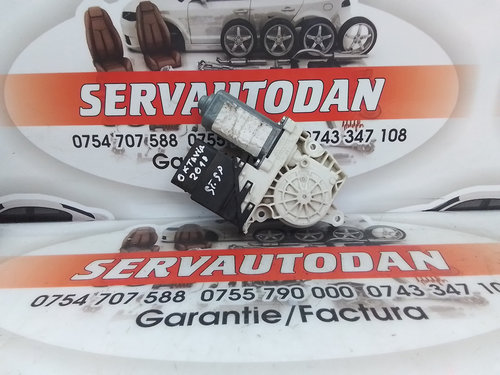 Motoras macara stanga spate Skoda Octavia 2 facelift (2008-2013) 2.0 Motorina 2013, 5K0959795