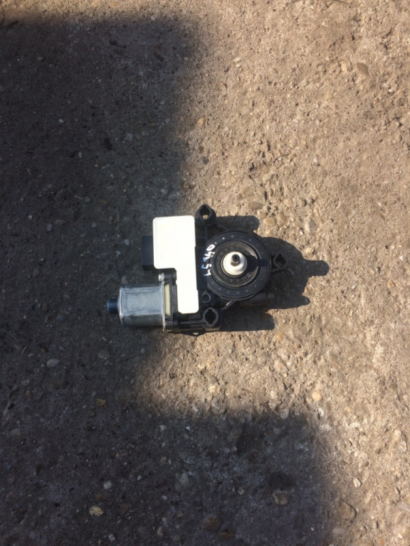 Motoras macara stanga spate Skoda Octavia 3 [2013 - 2017] Liftback 5-usi (5E3)