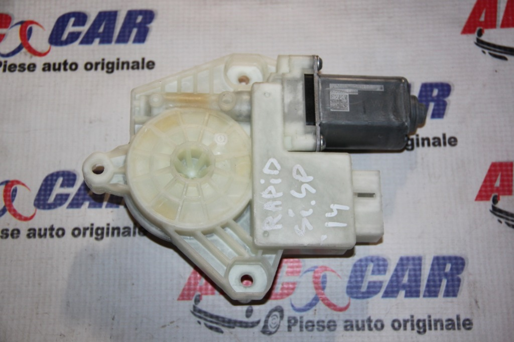 Motoras macara stanga spate Skoda Rapid (NH3) 2012-prezent 5JA959811L