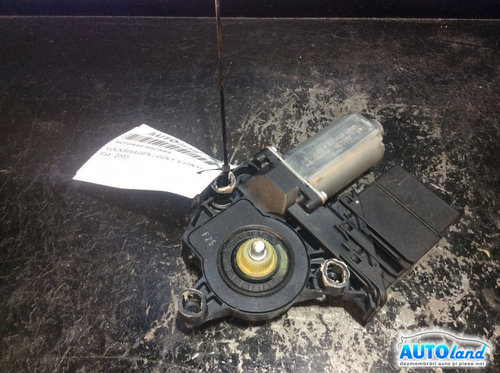 Motoras Macara Stanga Spate Volkswagen GOLF V 1K1 2003