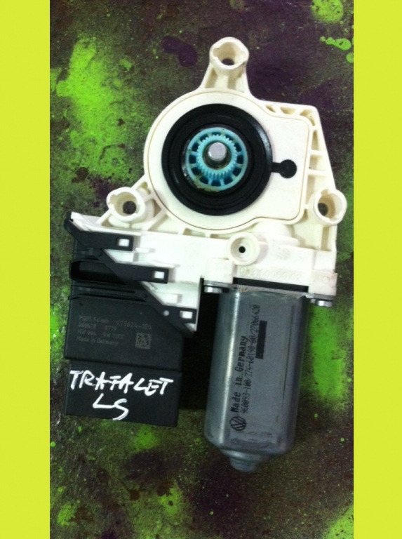 Motoras macara stanga spate Volkswagen VW Passat B6 [2005 - 2010] wagon 5-usi 2.0 TDI MT (140 hp) (3C5)