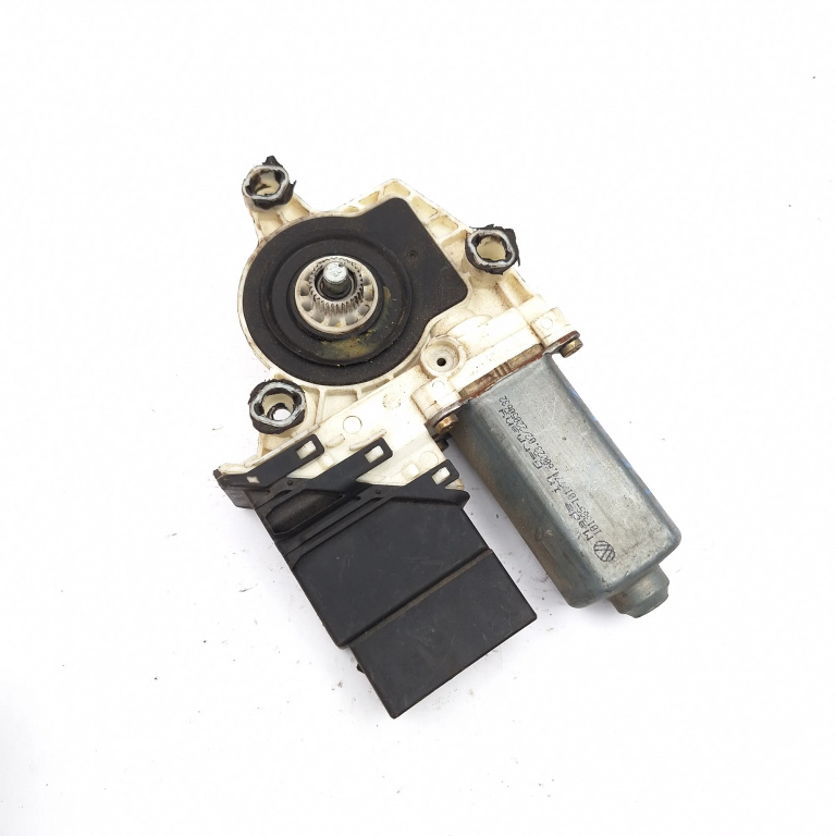 Motoras Macara Stanga Spate Vw Golf 4 1997-2004 F005S00049, 9776101439203, 0536006002, 22050632, 08510906, 101389101, 7746002302, 119435 Bosch, Brose