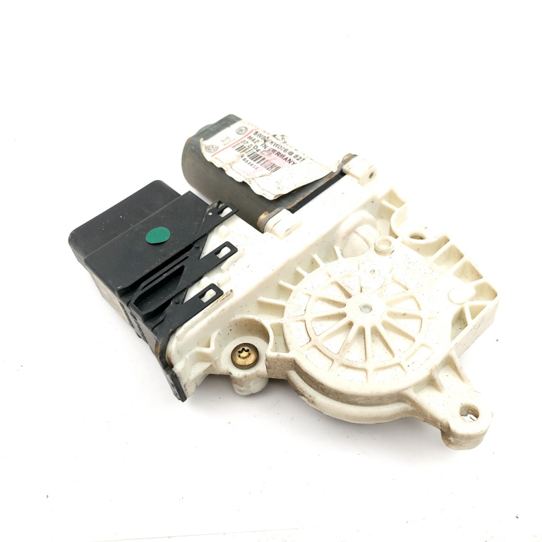 Motoras Macara Stanga Spate Vw Golf 4 1997-2004 1J4959811C, F005S00049, 101387102, 7746002302, 9776101439, 1J4959811