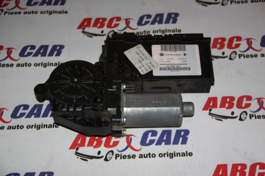 Motoras macara stanga spate VW Touareg (7L) 2003-2010 3D0959795F