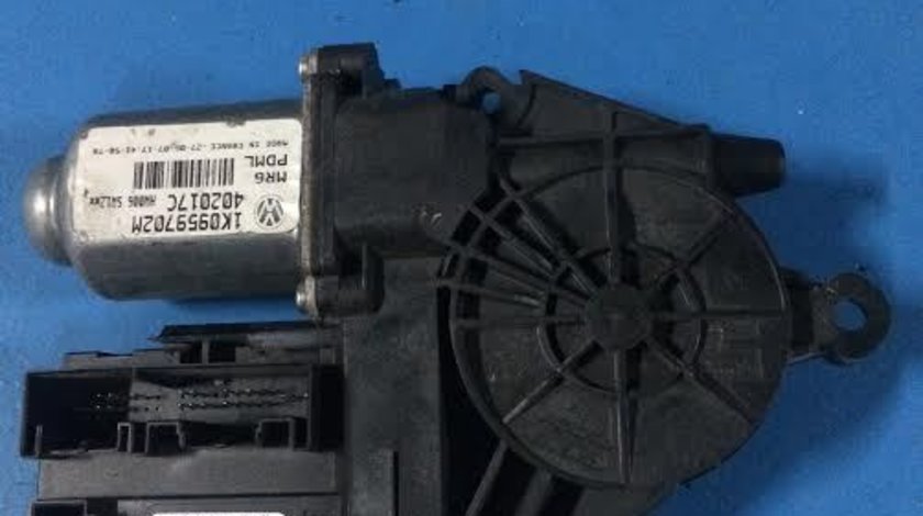 Motoras macara usa cu modul dreapta fata cod: 1K0959792J, Vw Passat 3C2 2005-2010