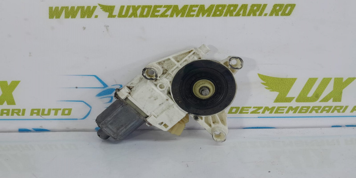 Motoras macara usa dreapta fata a2048200242 Mercedes-Benz C-Class W204/S204 [2007 - 2012]