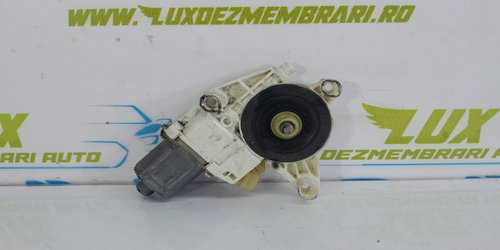 Motoras macara usa dreapta fata a2048200242 Mercedes-Benz C-Class W204/S204 [2007 - 2012]