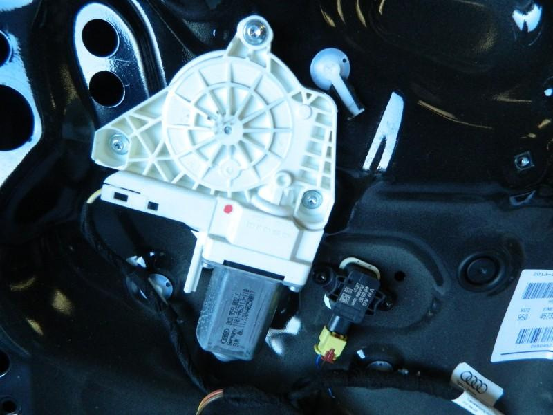 Motoras macara usa dreapta fata Audi A1 2010-2014 8X 8K0959802C