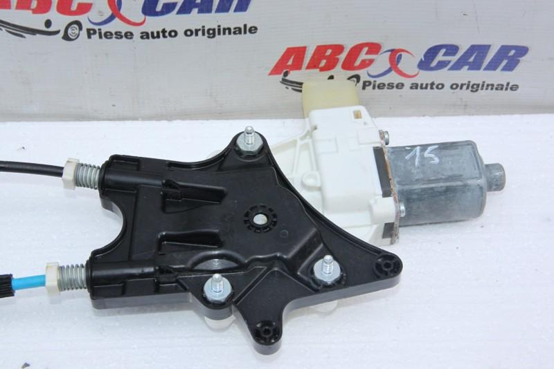 Motoras macara usa dreapta fata BMW Seria 4 2013-> F32 , F82 70460320
