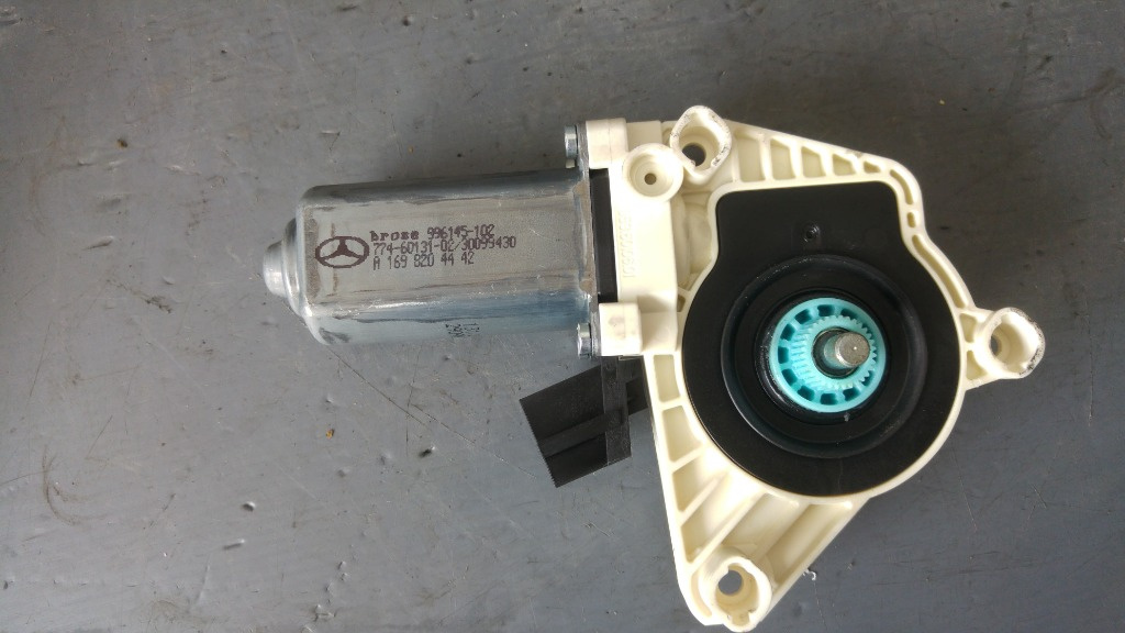 Motoras macara usa dreapta fata mercedes a-class w169 2 usi a1698204442