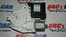 Motoras macara usa dreapta fata VW Golf 5 cod: 5M1...