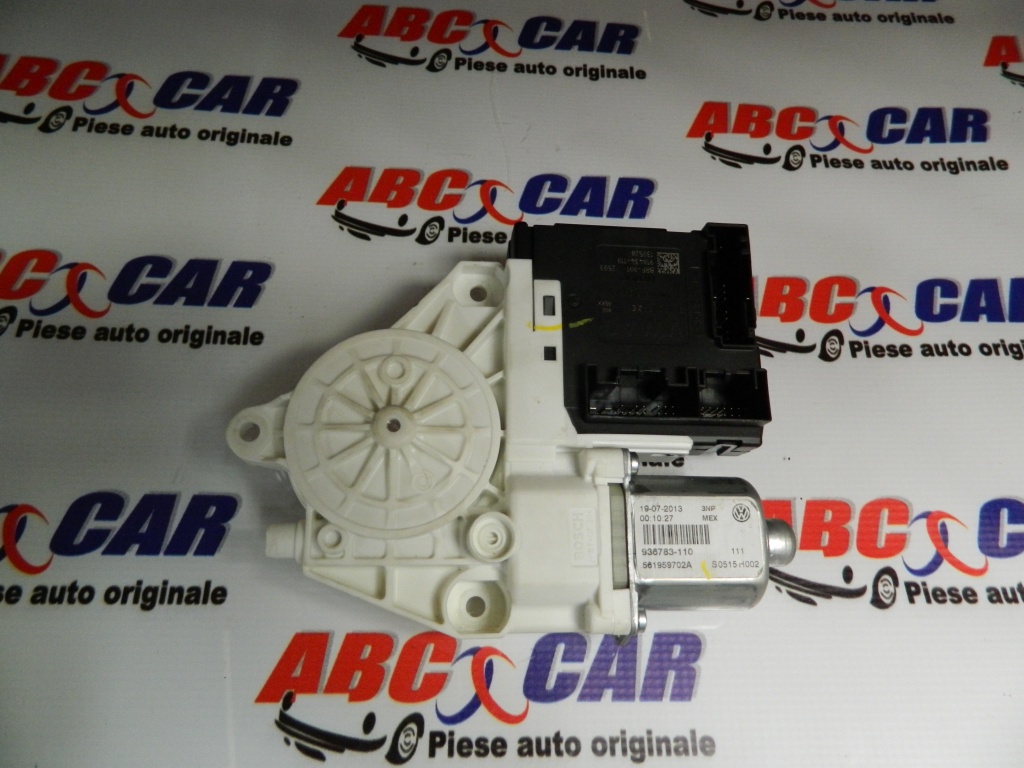 Motoras macara usa dreapta fata VW Jetta 1B cod: 561959702A model 2012