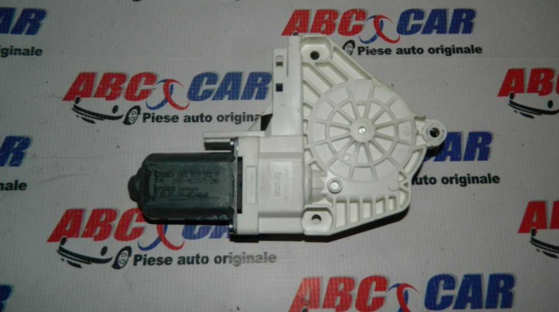 Motoras macara usa dreapta fata VW Passat CC 2008-2012 Cod: 8K0959802A