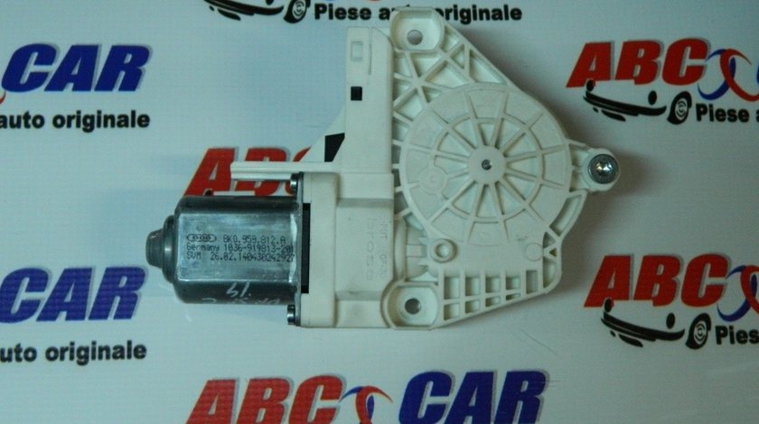 Motoras macara usa dreapta spate Audi A4 B8 8K cod: 8K0959812A model 2012