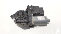 Motoras macara usa dreapta spate, cod 5K0959704D, ...