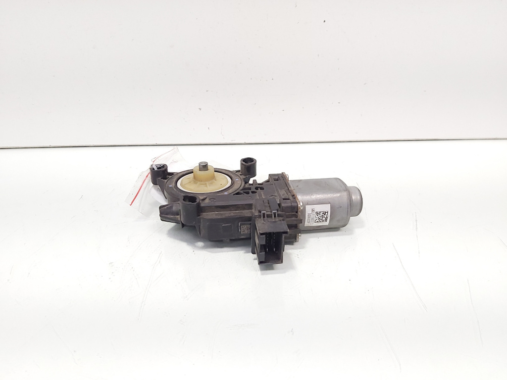 Motoras macara usa dreapta spate, cod 6R0959812D, Vw Polo (6R) (id:700479)