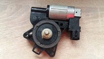 Motoras macara usa dreapta spate mazda 3 hatchback...