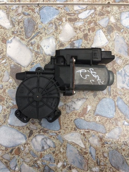 Motoras macara usa dreapta spate Renault Scenic 2 [2003 - 2006] Minivan 5-usi 1.4 MT (98 hp) II (JM0...