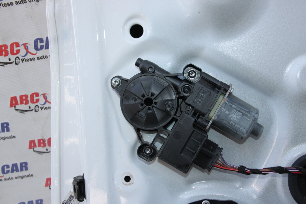 Motoras macara usa dreapta spate Seat Arona (KJ) 2017-prezent cod: 5Q0959804