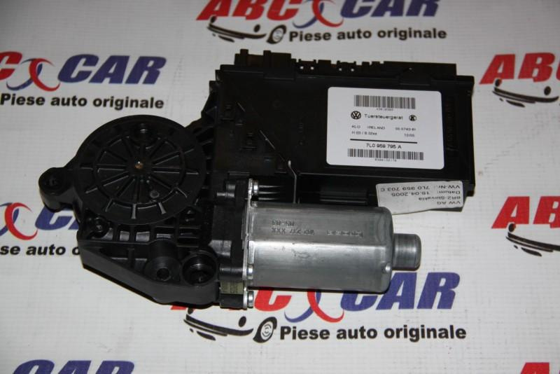 Motoras macara usa dreapta spate Volkswagen Touareg 2002-2006 7L0959795A
