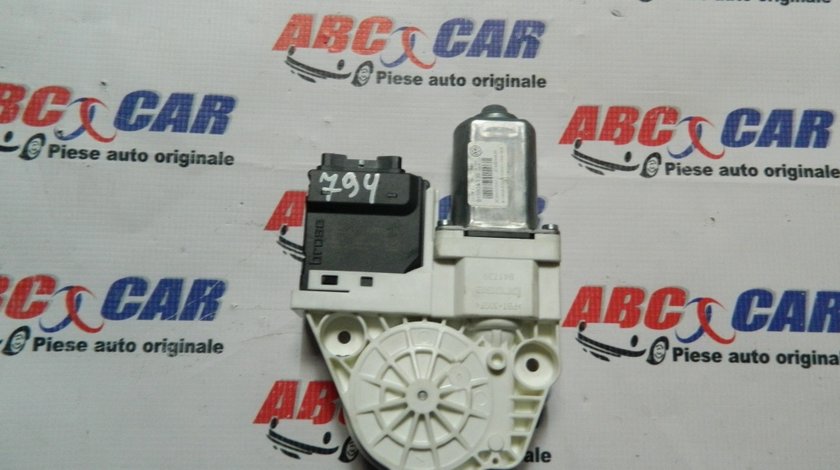 Motoras macara usa dreapta spate VW Passat CC cod: 3C8959794