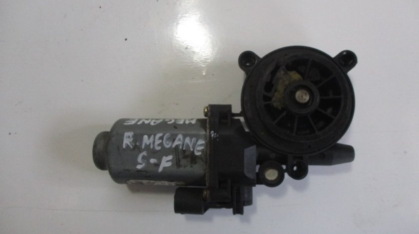 MOTORAS MACARA USA / GEAM STANGA FATA RENAULT MEGANE 1 FAB. 1996 - 2003