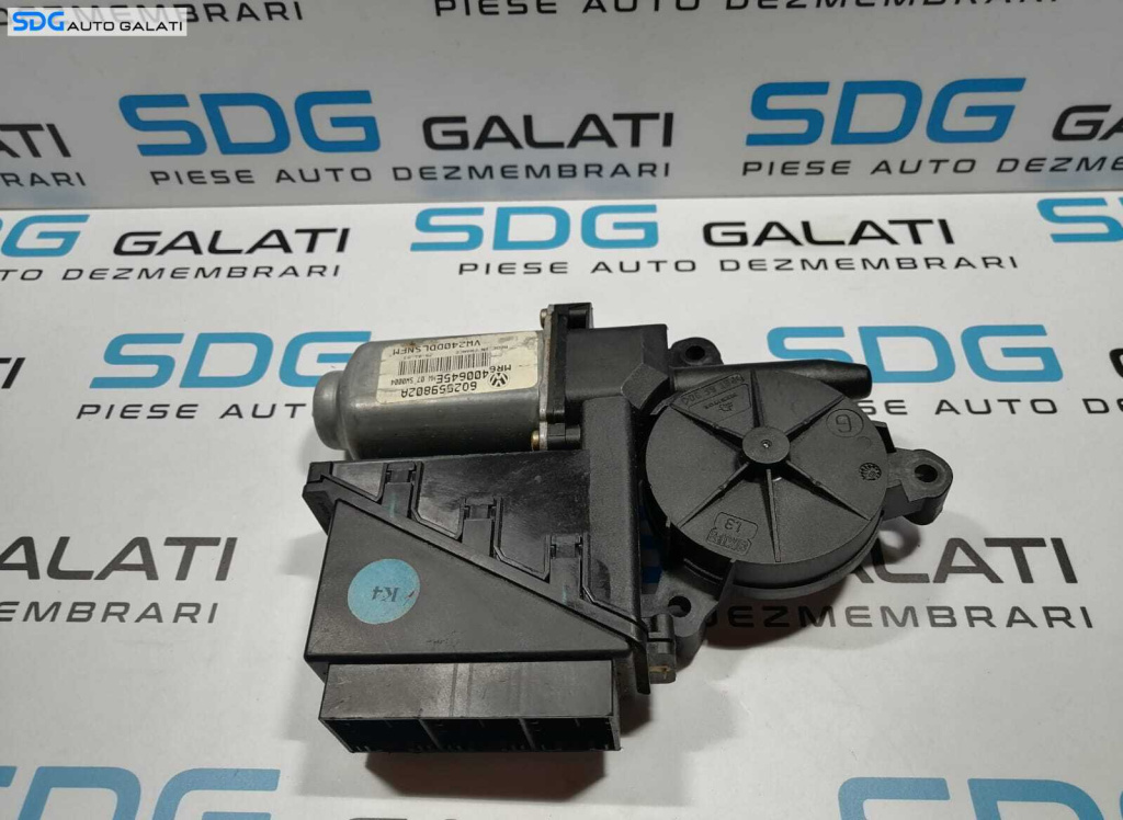 Motoras Macara Usa Portiera Dreapta Fata Volkswagen Polo 9N 2002 - 2008 Cod 602959802A [3188M]
