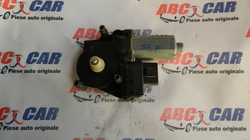 Motoras macara usa stanga fata Audi A4 B5 cod: 8D0950801F model 2001