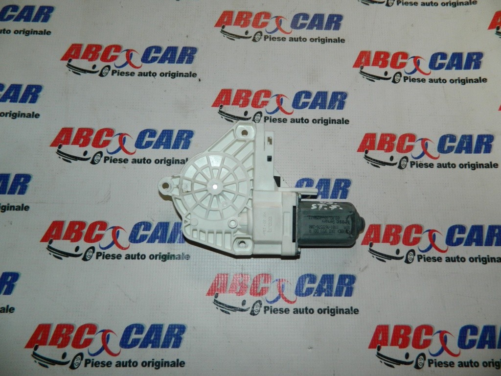 Motoras macara usa stanga fata Audi A6 4F C6 cod: 8K0959801A