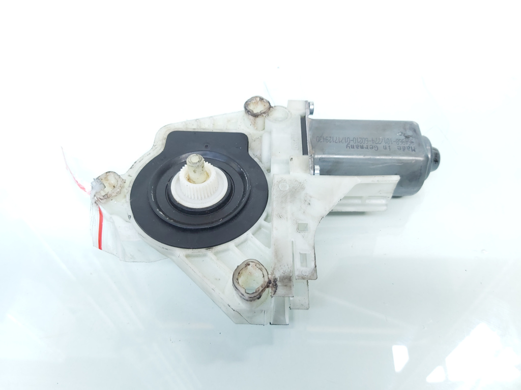 Motoras macara usa stanga fata, cod 5M2837401Q, VW Golf 5 Plus (5M1) (id:651696)