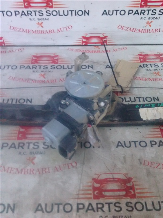 Motoras macara usa stanga fata FIAT LINEA