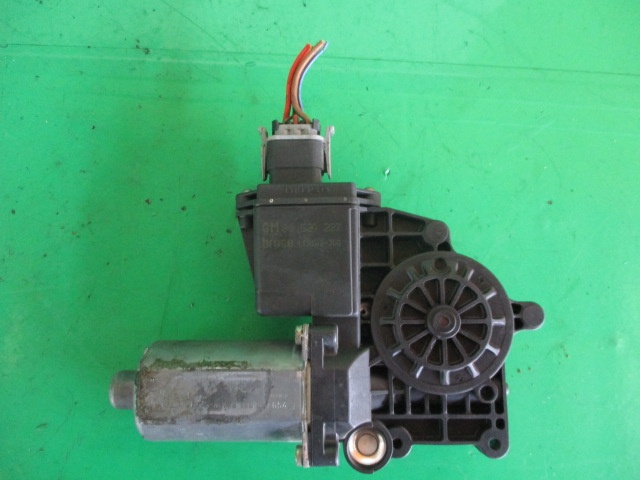 MOTORAS MACARA USA STANGA FATA OPEL VECTRA B FAB. 1996 - 2003 ⭐⭐⭐⭐⭐