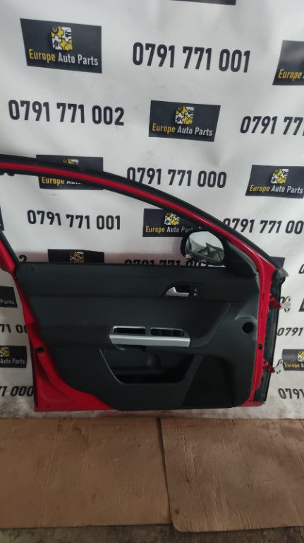 Motoras macara usa stanga fata Volvo V50 2.0 D 136Cp / 100 Kw cod motor D4204T,an 2010