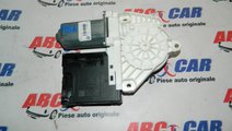 Motoras macara usa stanga fata VW Passat CC cod: 3...