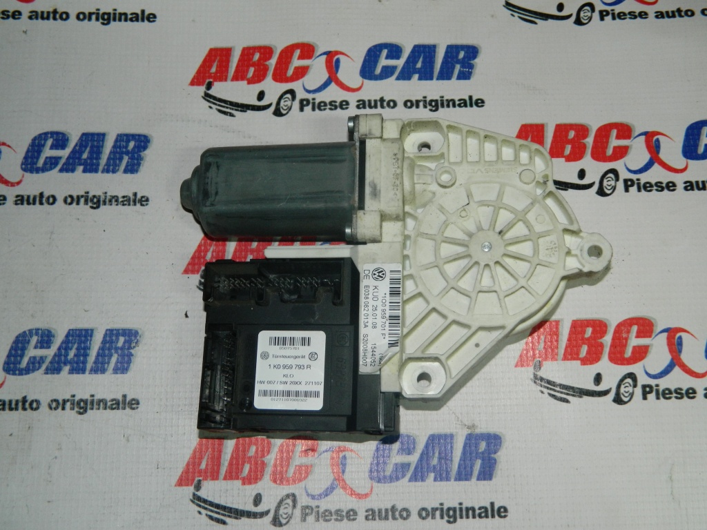 Motoras macara usa stanga fata VW Scirocco cod: 1K0959793R