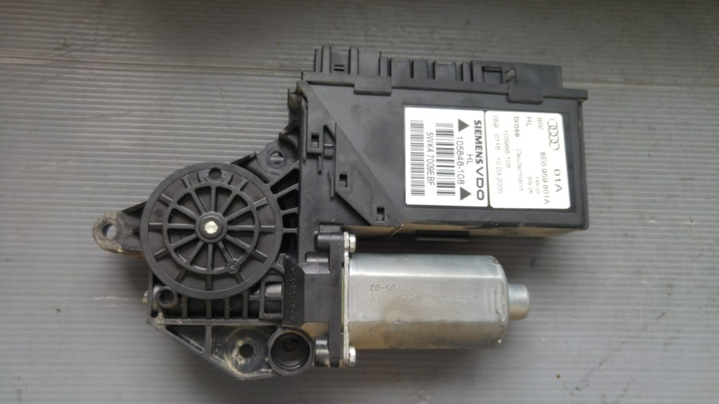 Motoras macara usa stanga spate audi a4 b7 8e0959801a 0130821767