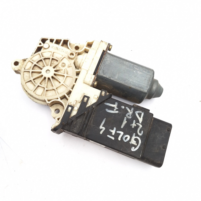 Motoras Macara Vw Golf 4 1997-2004 Fata Dreapta 105405301, 05074210, 0536003503, 105405-301, Hw04S0004090302, 120004, 101386102, 7746002101, 19022641 Brose