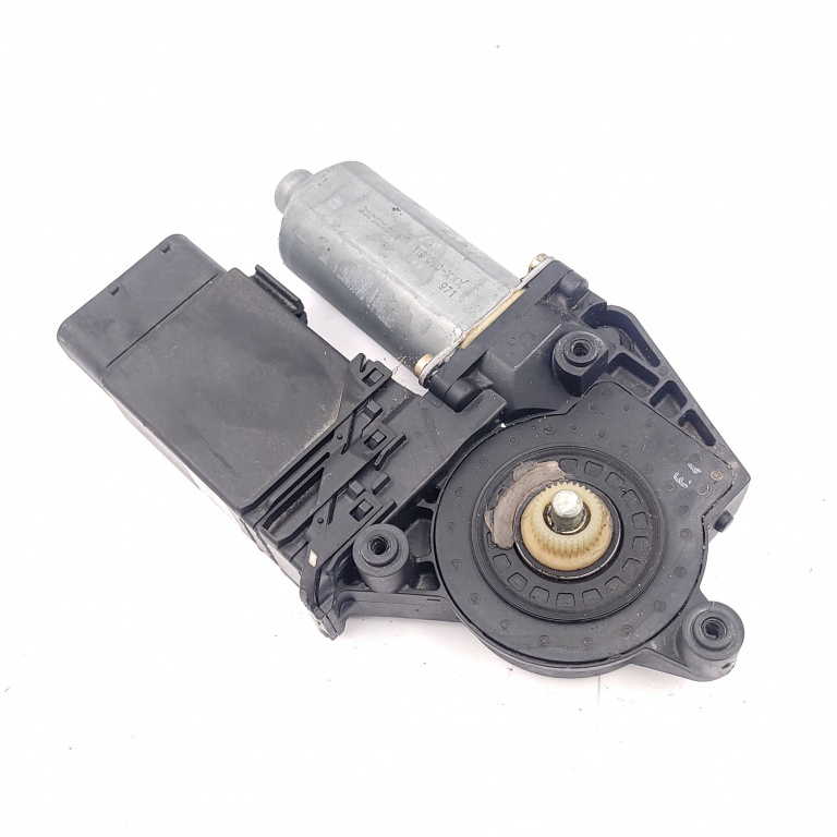 Motoras Macara Vw Golf 4 1997-2004 Fata Dreapta 9776101434203, F005S00048, 97103906, 9776-101434-203, 119090Xxx, 130821694 Bosch