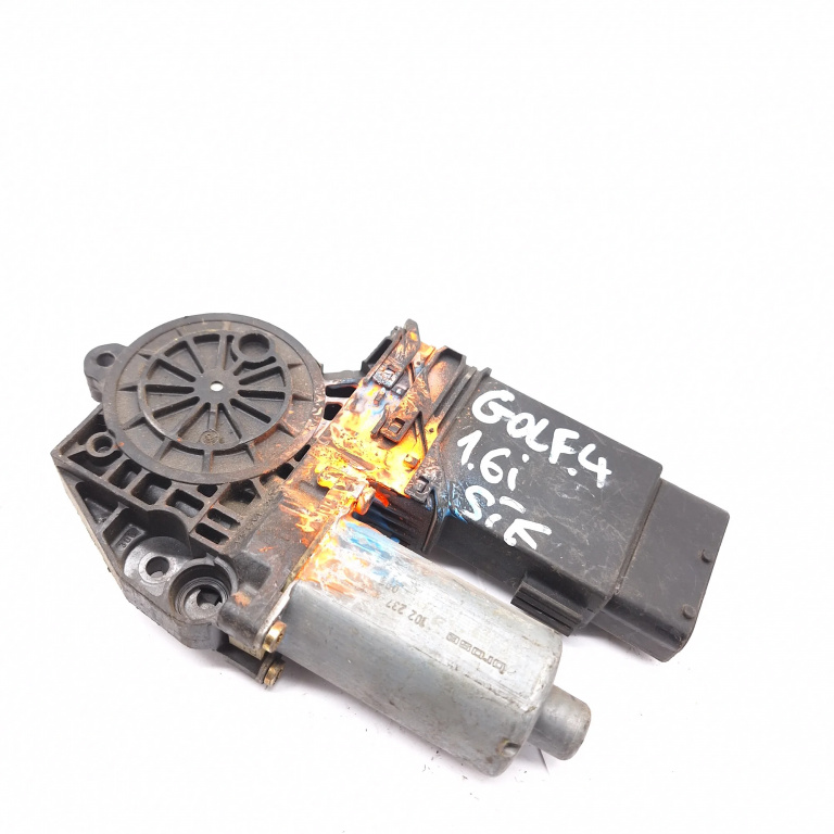 Motoras Macara Vw Golf 4 1997-2004 Fata Stanga 0130821765, 101430203, 102237Xxx, 05076220, S27030800, 131720 Bosch