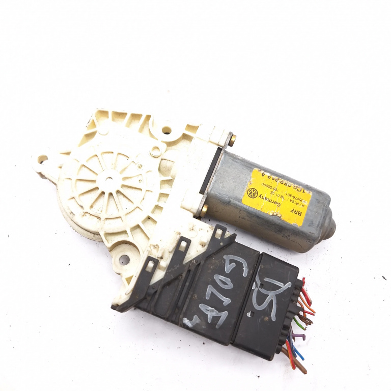 Motoras Macara Vw Golf 4 1997-2004 Spate Dreapta 1C0959812A, 7746002301, 9776105407301, 105476301, 19500000, 119434, 101388102, 6012641, 0536006001, F005S00060, 19204906, Hw04Sw0004 Bosch